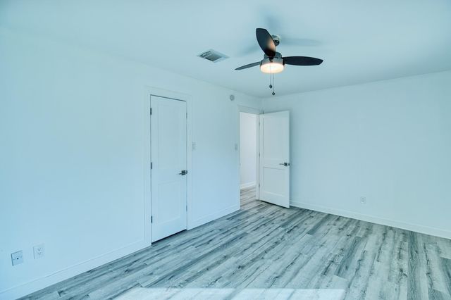1619 Sweet Grass Trail, Houston, TX 77090