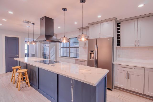 1619 Sweet Grass Trail, Houston, TX 77090