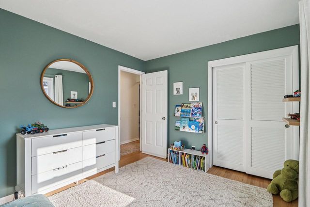 3570 S Russel ROAD, New Berlin, WI 53151