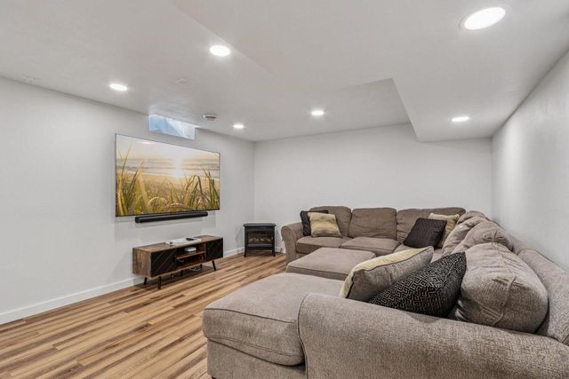 3570 S Russel ROAD, New Berlin, WI 53151