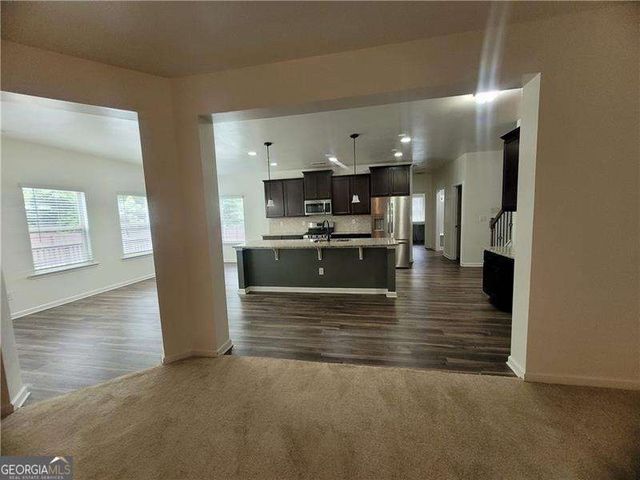289 Greighmoor Court, Loganville, GA 30052