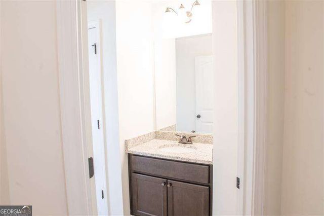 289 Greighmoor Court, Loganville, GA 30052