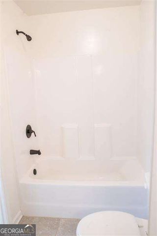 289 Greighmoor Court, Loganville, GA 30052
