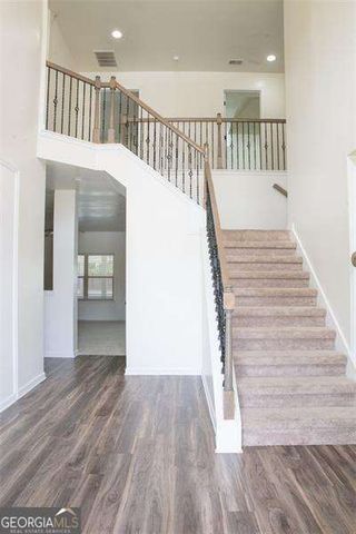 289 Greighmoor Court, Loganville, GA 30052