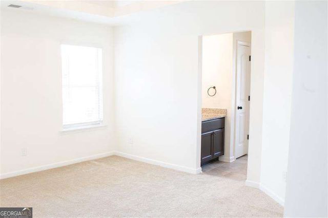 289 Greighmoor Court, Loganville, GA 30052