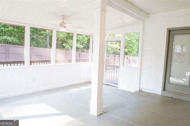 289 Greighmoor Court, Loganville, GA 30052
