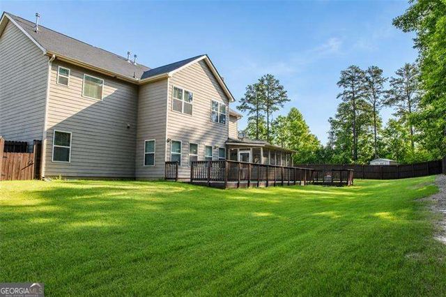 289 Greighmoor Court, Loganville, GA 30052