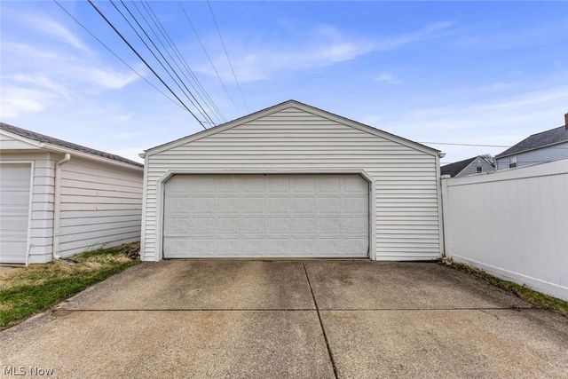 7814 Bertha Avenue, Parma, OH 44129