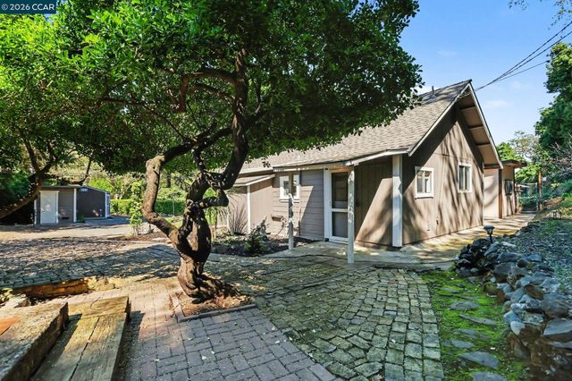 1451 Franklin Canyon Rd, Martinez, CA 94553