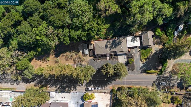 1451 Franklin Canyon Rd, Martinez, CA 94553