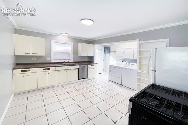 912 E 3rd Street, Florence, CO 81226
