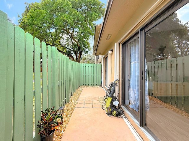 2300 NW 37th Avenue 2300, Coconut Creek, FL 33066