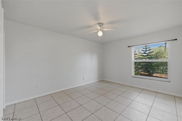 9570 Crescent Garden DR A102, Naples, FL 34109