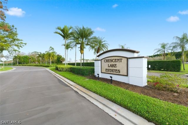9570 Crescent Garden DR A102, Naples, FL 34109