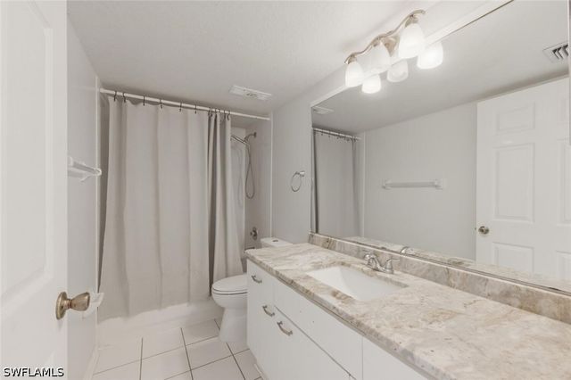 9570 Crescent Garden DR A102, Naples, FL 34109