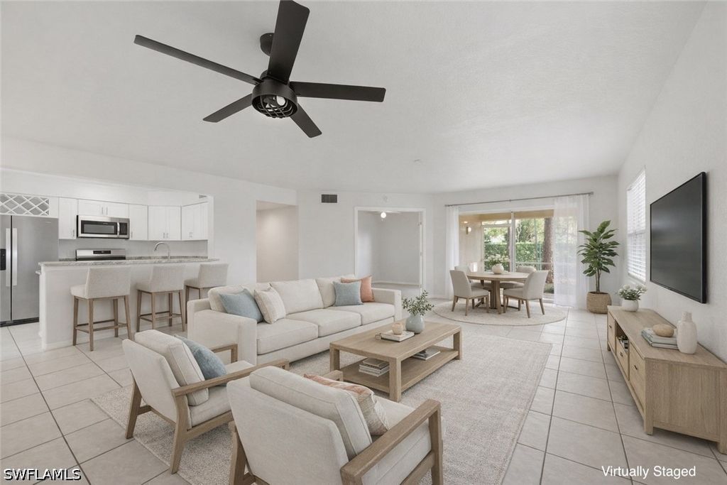 9570 Crescent Garden DR A102, Naples, FL 34109
