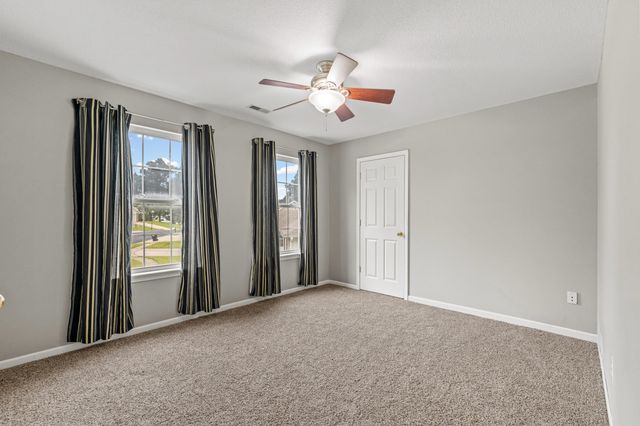 2911 SHINGO CT, Columbia, MO 65202