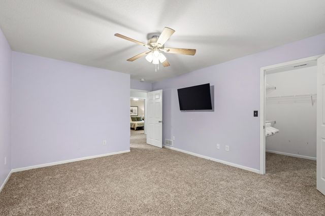 2911 SHINGO CT, Columbia, MO 65202