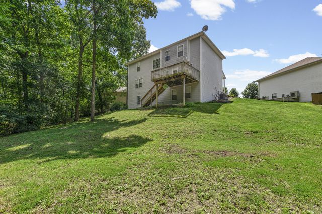 2911 SHINGO CT, Columbia, MO 65202