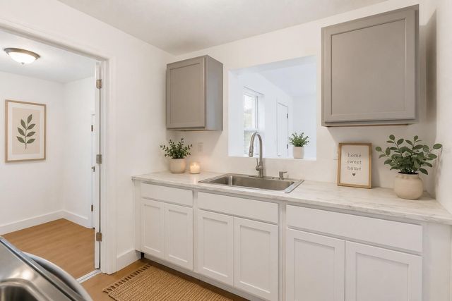 5557 CLEVELAND ROAD, Jacksonville, FL 32209