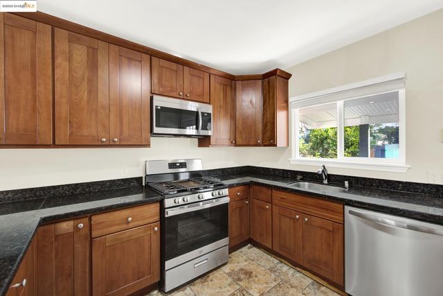 1232 78Th Ave, Oakland, CA 94621