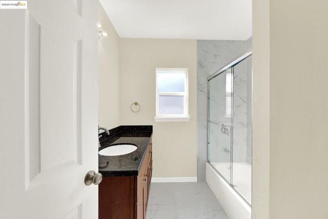 1232 78Th Ave, Oakland, CA 94621