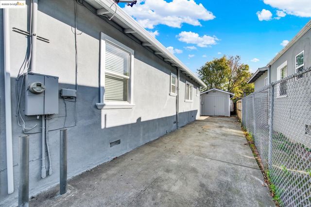 1232 78Th Ave, Oakland, CA 94621