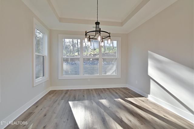 106 Ootsima Way, Loudon, TN 37774