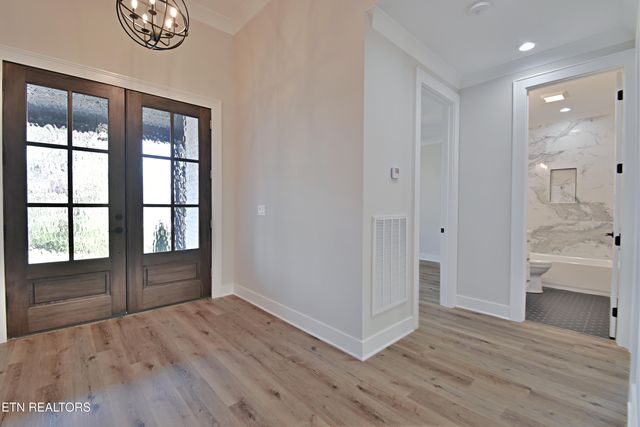 106 Ootsima Way, Loudon, TN 37774