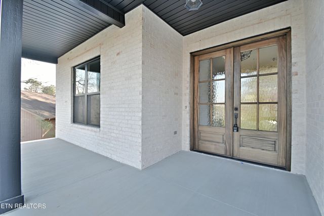 106 Ootsima Way, Loudon, TN 37774