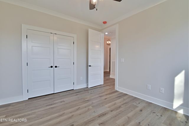 106 Ootsima Way, Loudon, TN 37774