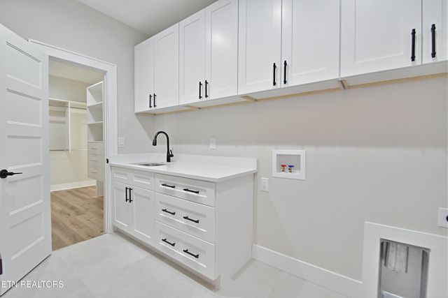 106 Ootsima Way, Loudon, TN 37774