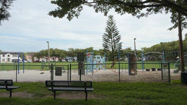 11957 SW 271st Ter 0, Homestead, FL 33032