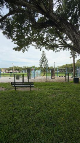 11957 SW 271st Ter 0, Homestead, FL 33032