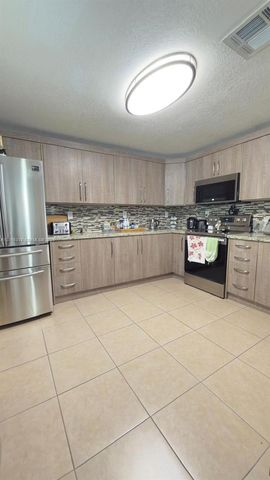 11957 SW 271st Ter 0, Homestead, FL 33032