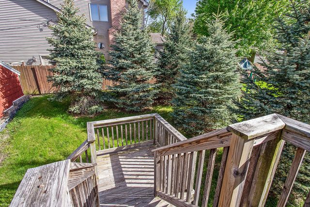 512 Porter Street 2, Lemont, IL 60439