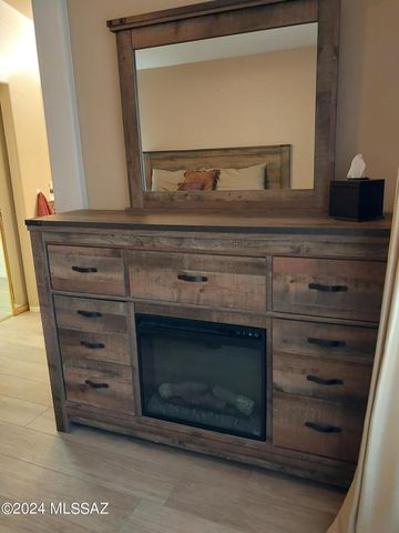 9674 E Country Court, Tucson, AZ 85749