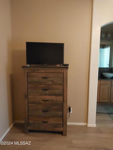 9674 E Country Court, Tucson, AZ 85749