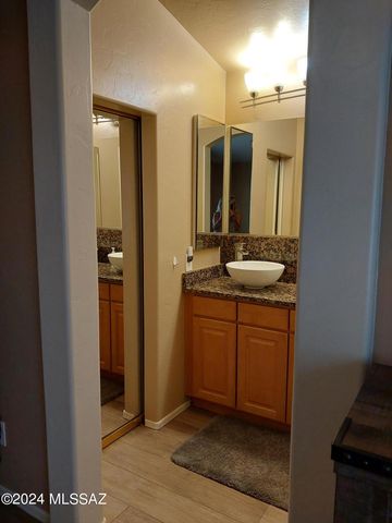 9674 E Country Court, Tucson, AZ 85749