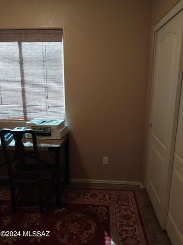 9674 E Country Court, Tucson, AZ 85749