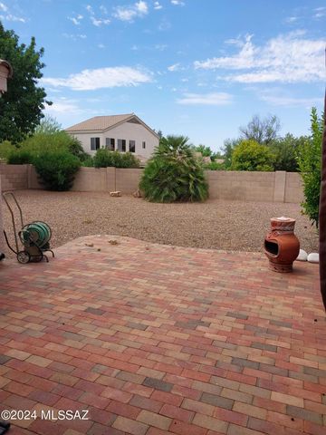 9674 E Country Court, Tucson, AZ 85749
