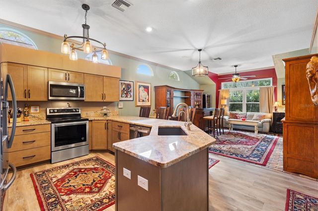 7 HICKORY HEAD HAMMOCK, The Villages, FL 32159