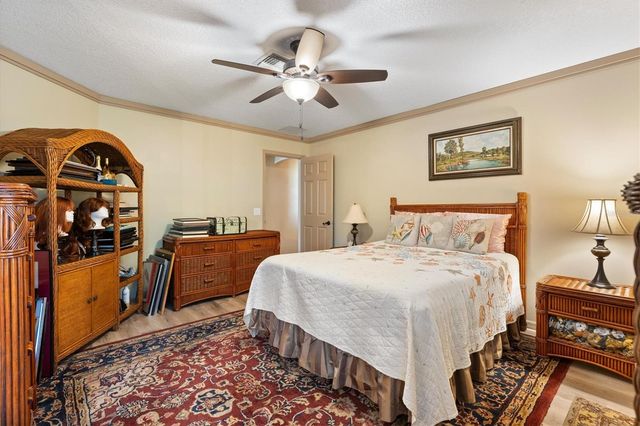 7 HICKORY HEAD HAMMOCK, The Villages, FL 32159