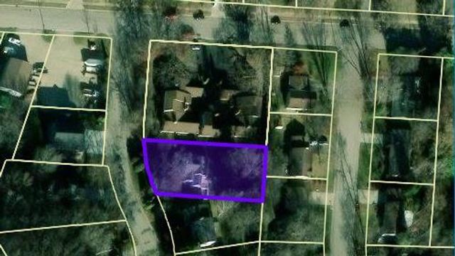 6105 Rivercrest Drive, Mcfarland, WI 53558