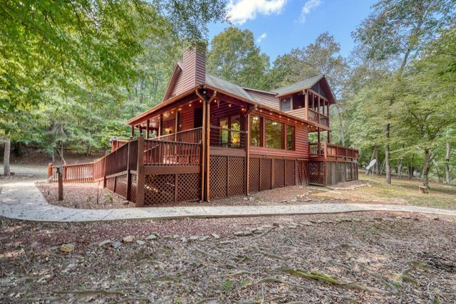 135 Muller Lane, Ellijay, GA 30540