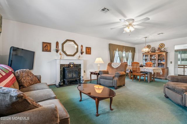 204 Pulaski Boulevard, Toms River, NJ 08757