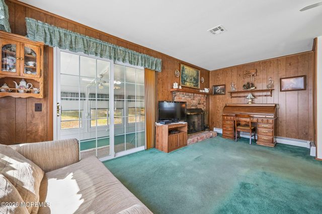 204 Pulaski Boulevard, Toms River, NJ 08757