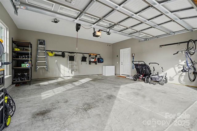 15209 Marymont Avenue, Huntersville, NC 28078