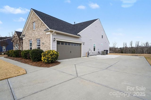 15209 Marymont Avenue, Huntersville, NC 28078