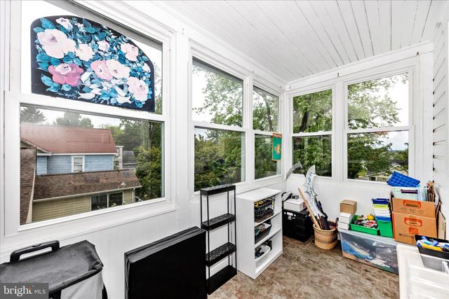 124 E MAIN ST, Middletown, MD 21769